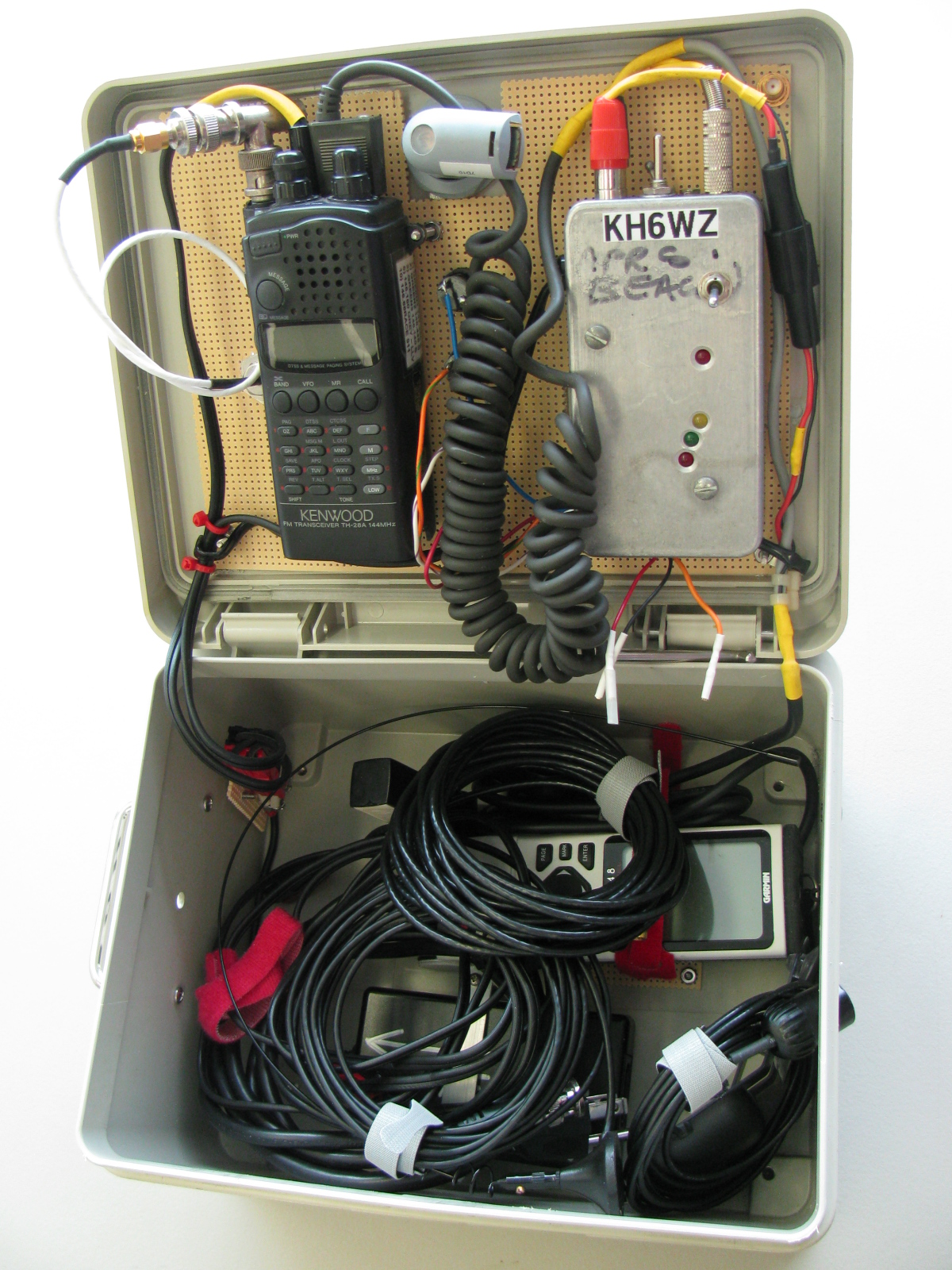 The KH6WZ Automatic Position Reporting System (APRS) Beacons wayneyoshidakh6wz picture